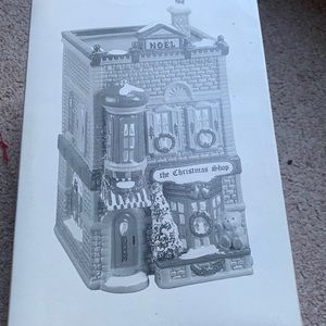 Dept 56, The Original Snow Village The Christmas Shop